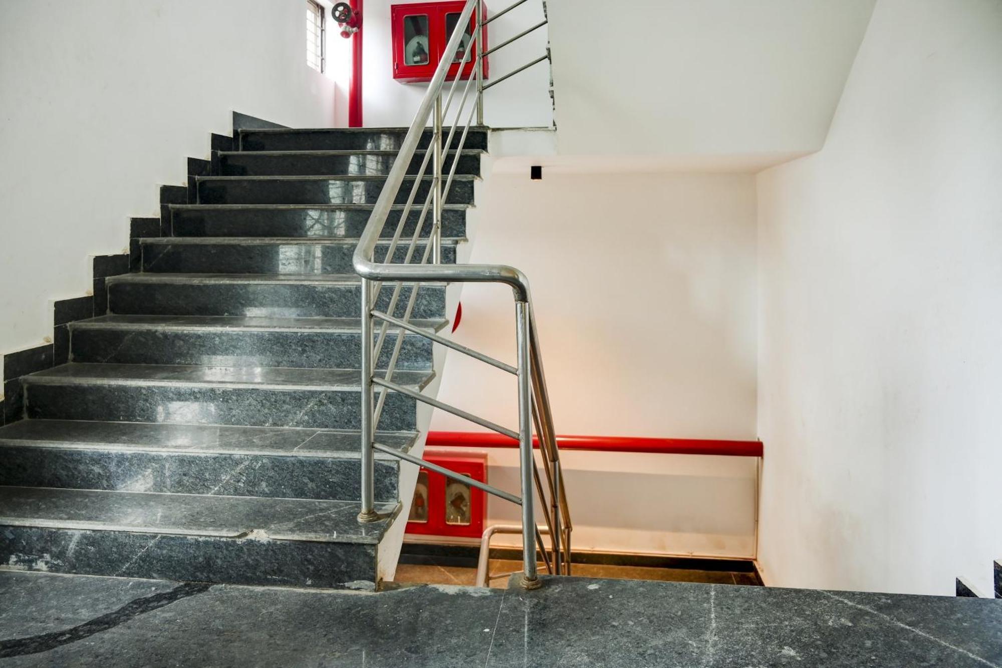 Super Town House Hi5 Aditya International Bhubaneswar Exterior foto
