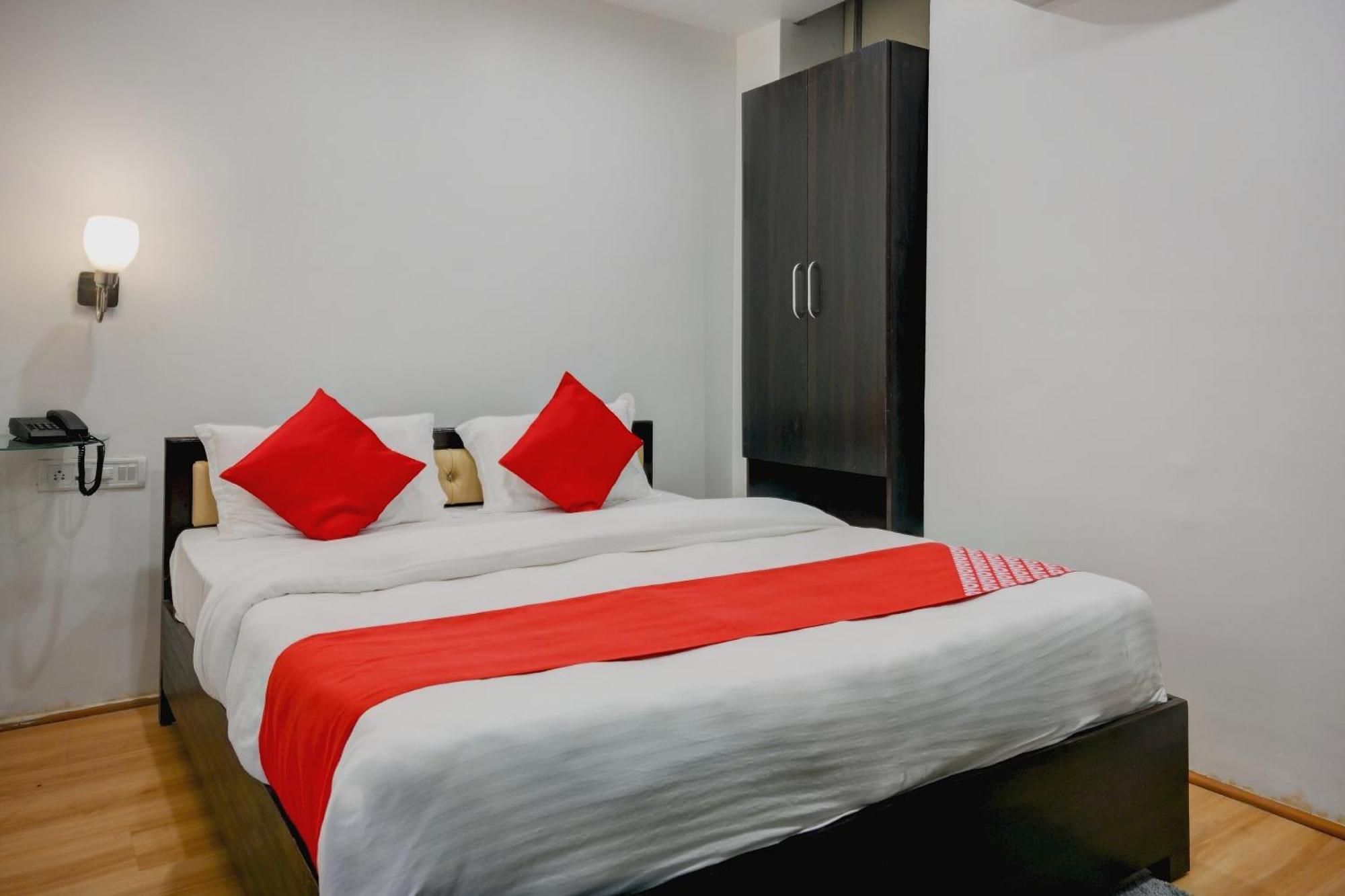 Super Town House Hi5 Aditya International Bhubaneswar Exterior foto